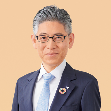 Kenichiro Okamura