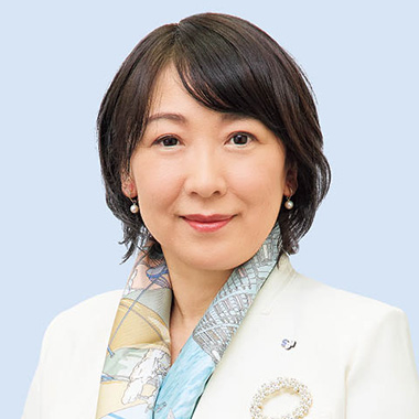 髙岡 美佳