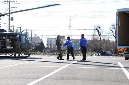 陸上自衛隊・自治体との実働訓練