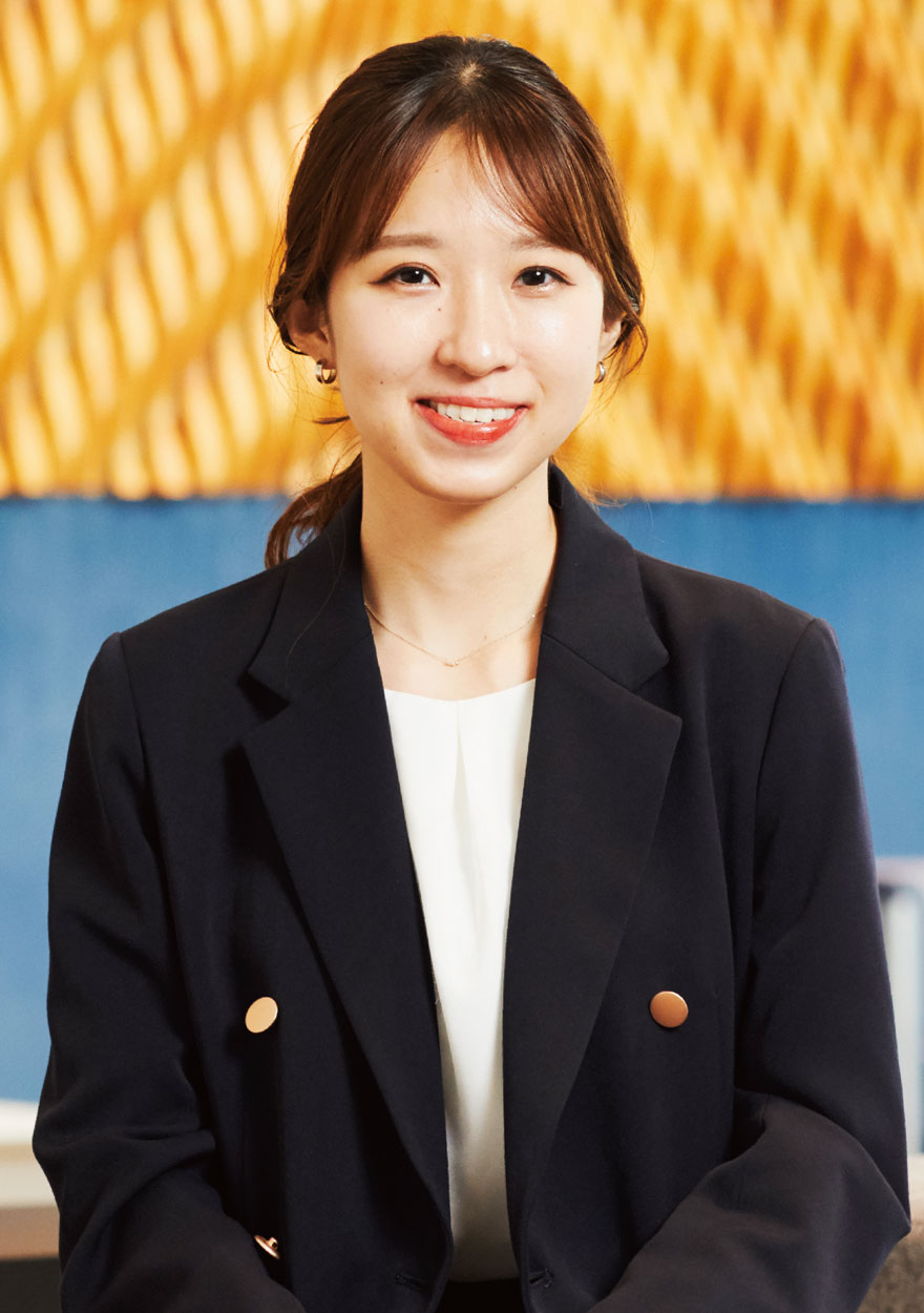 REINA TAKEDA 武田 玲奈