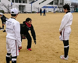 内野手担当　上田選手