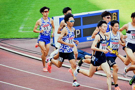 千葉直輝選手(NO.33)、戸田雅稀選手(NO.32)