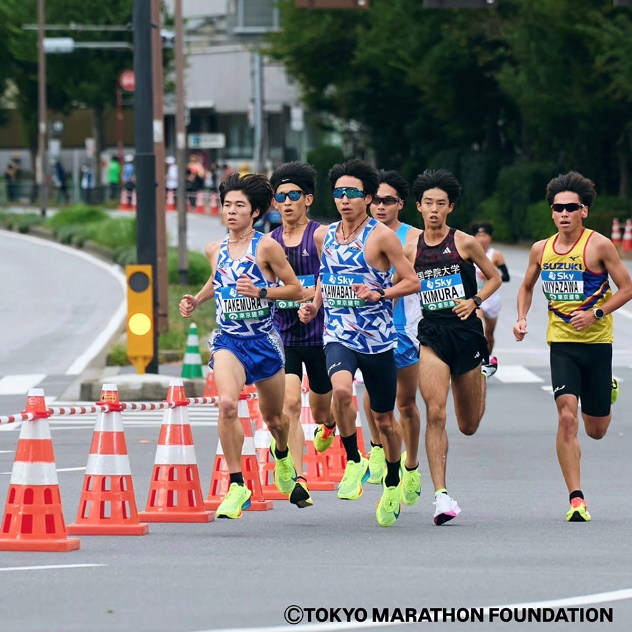 竹村選手(左)、川端選手(右)