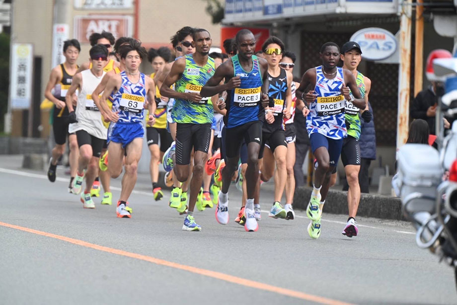 ゼッケンNO.63 竹村選手 ゼッケンPACE1 チャールズ選手
