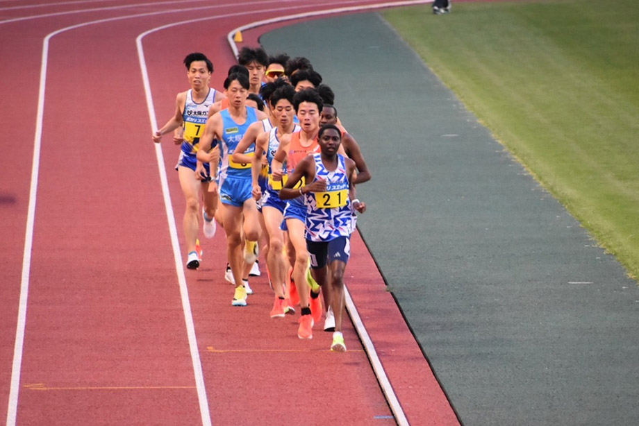 ゼッケンNO.21 チャールズ選手